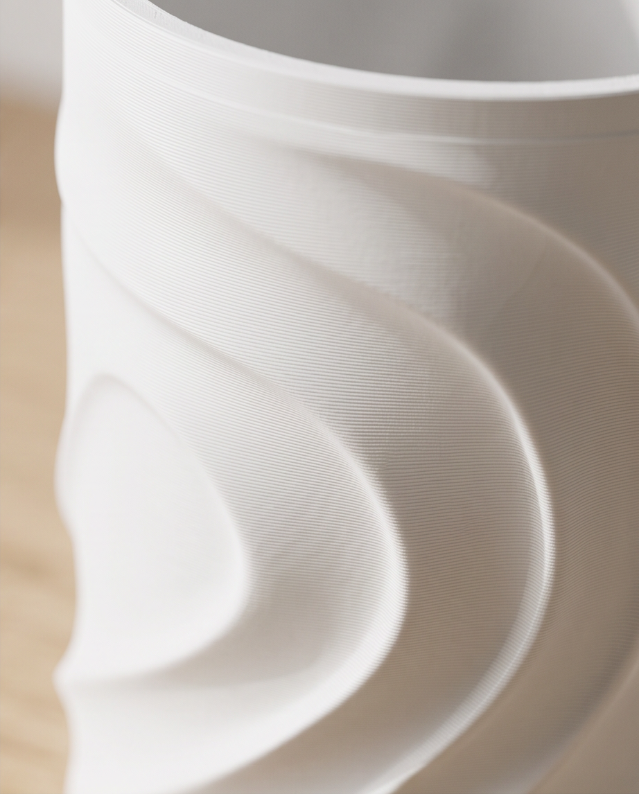 Geometric Wave Tabletop Vase